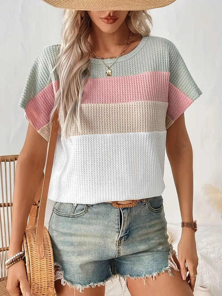 T-shirt | Farveblok & Droppet Skuldersøm | Sommerlig Cropmodel