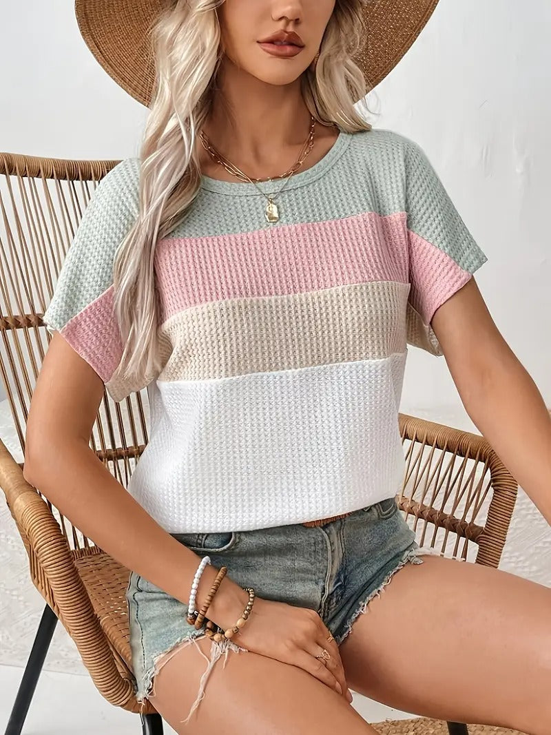 T-shirt | Farveblok & Droppet Skuldersøm | Sommerlig Cropmodel